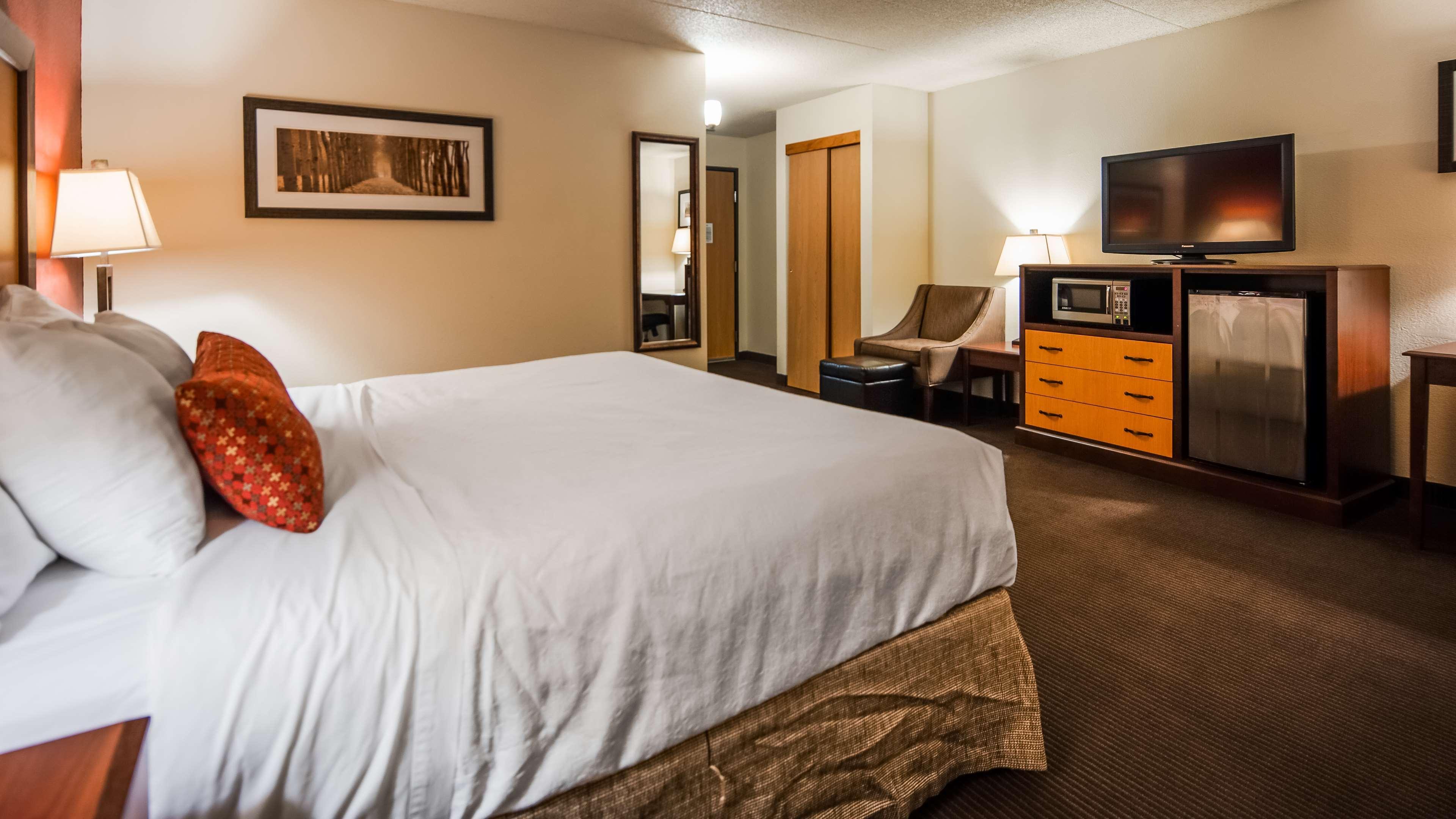 Best Western Plus Sidney Lodge Екстер'єр фото