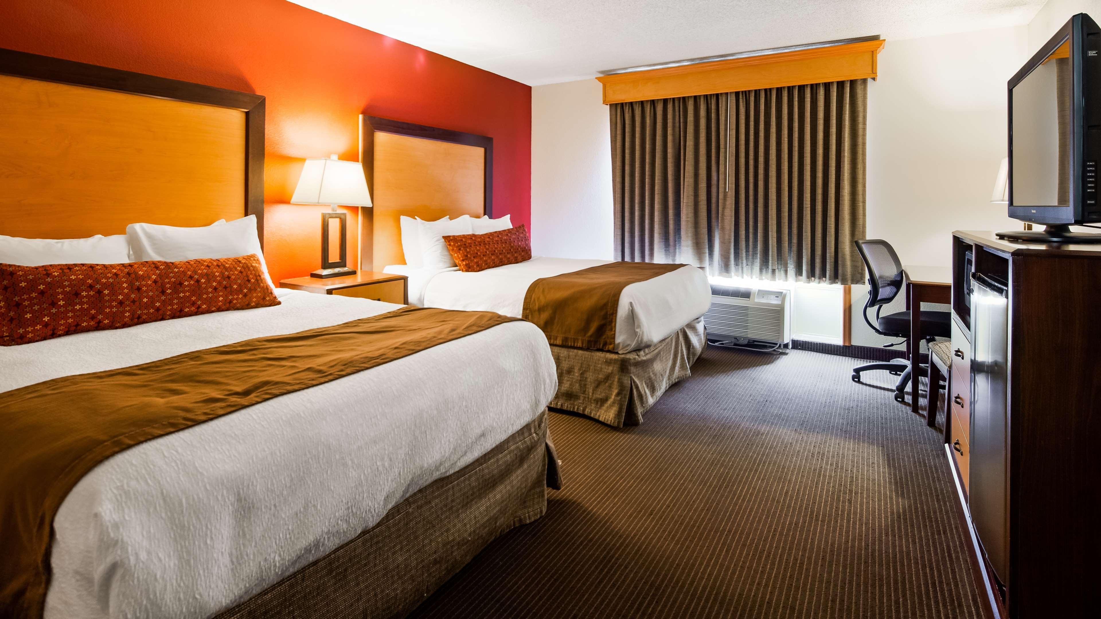 Best Western Plus Sidney Lodge Екстер'єр фото