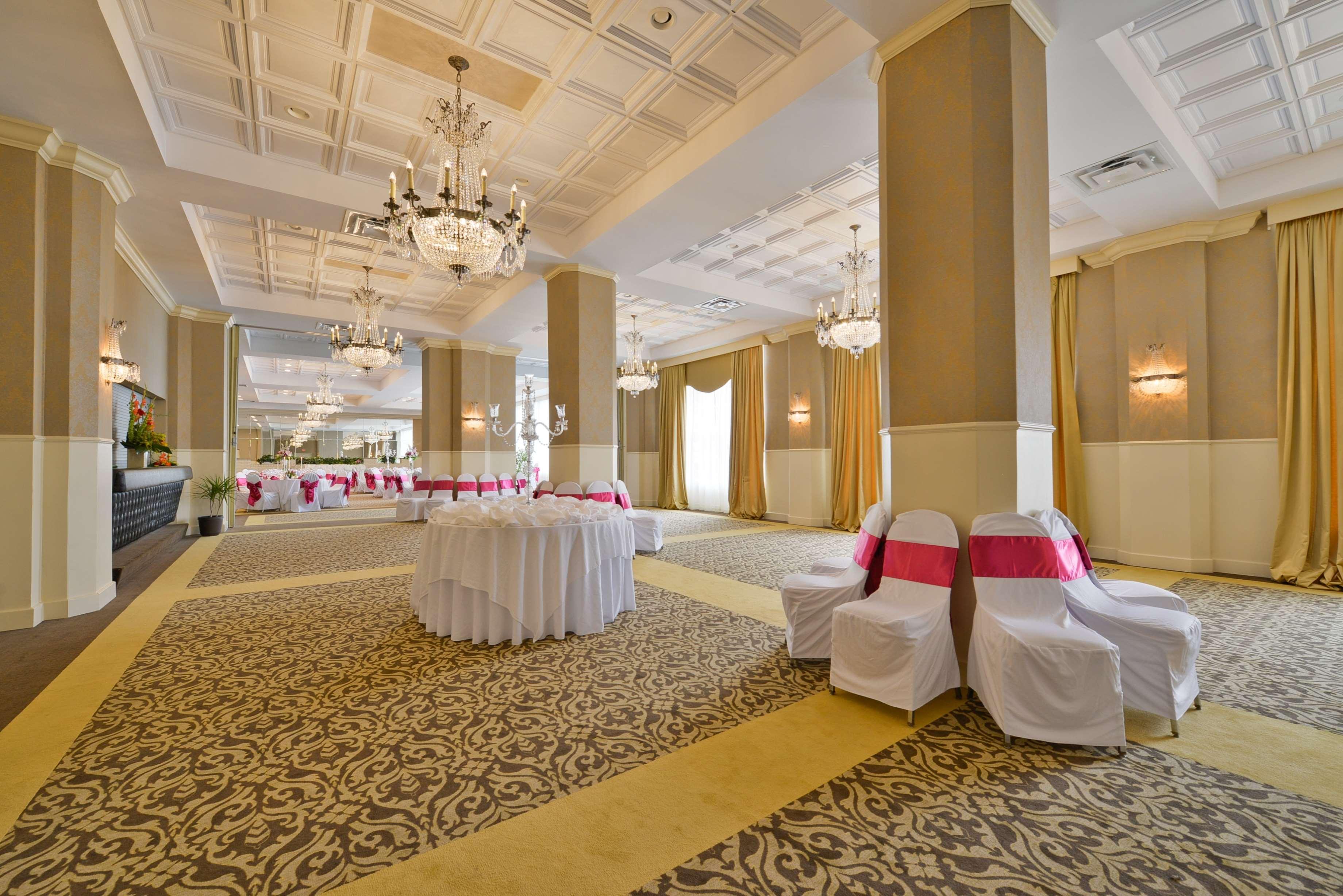 Best Western Plus Sidney Lodge Екстер'єр фото