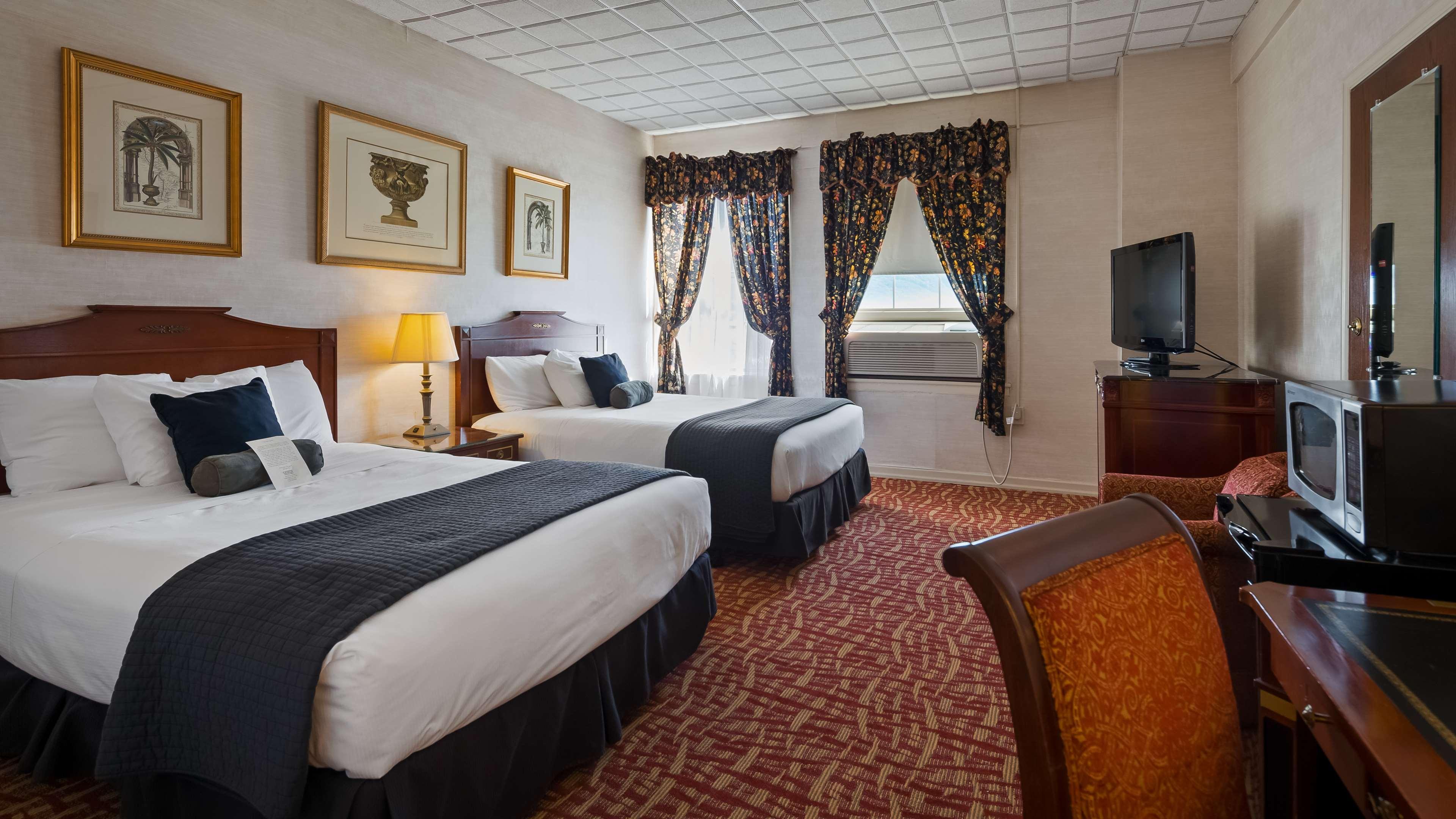 Best Western Plus Sidney Lodge Екстер'єр фото