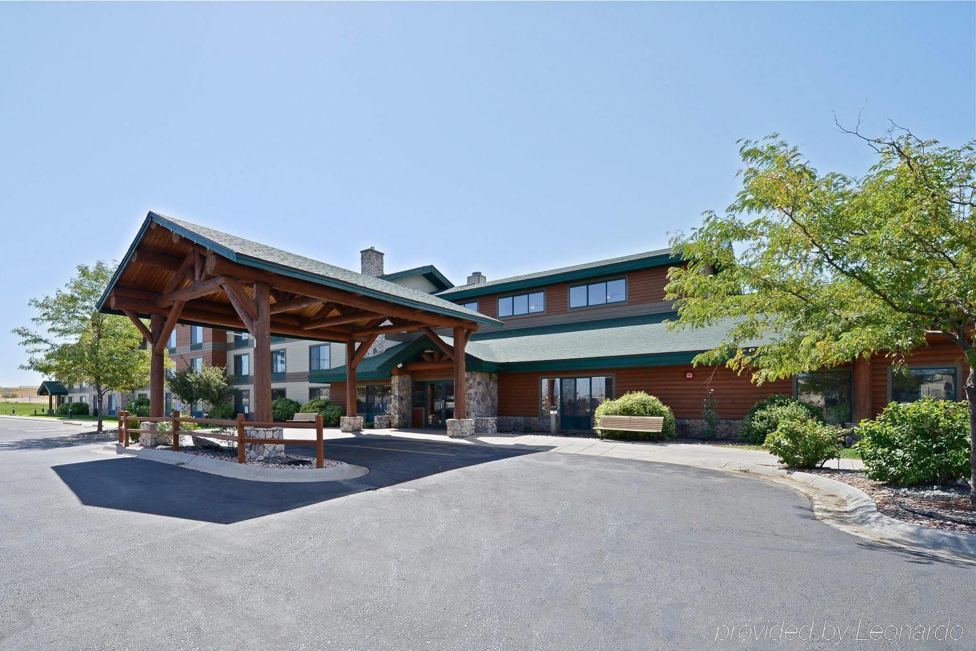 Best Western Plus Sidney Lodge Екстер'єр фото